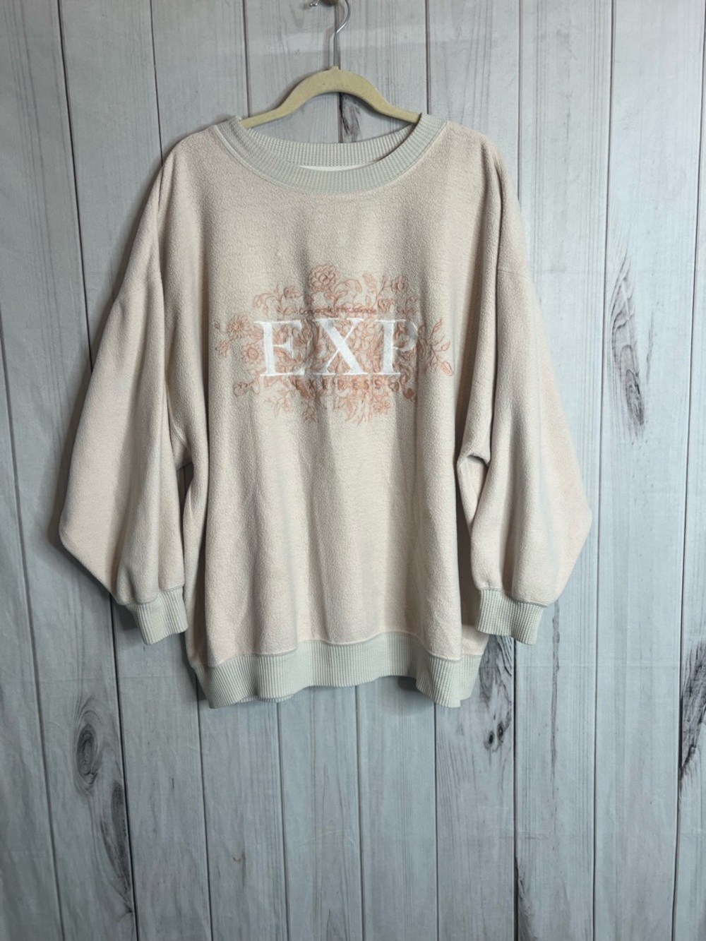 Vintage Express Athlétique Cream Pullover Sweatshirt